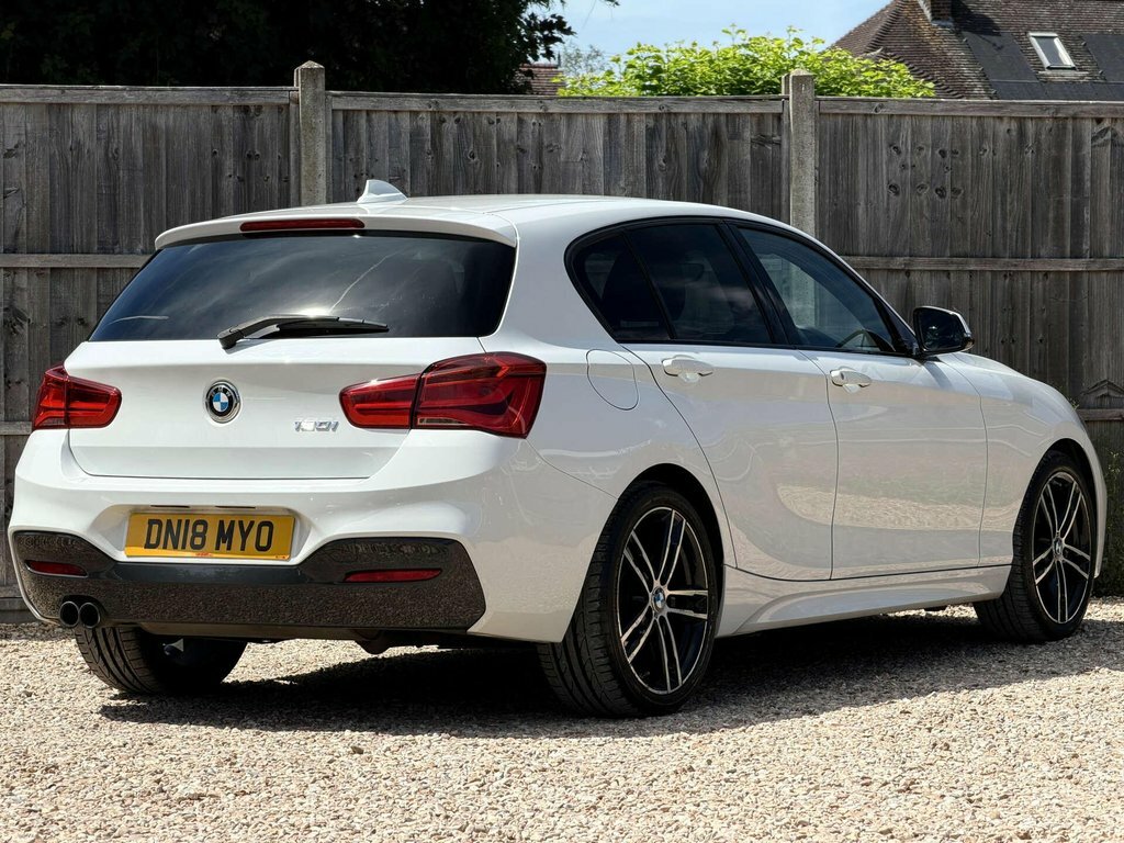 BMW 1 Series 2L M Sport White #4