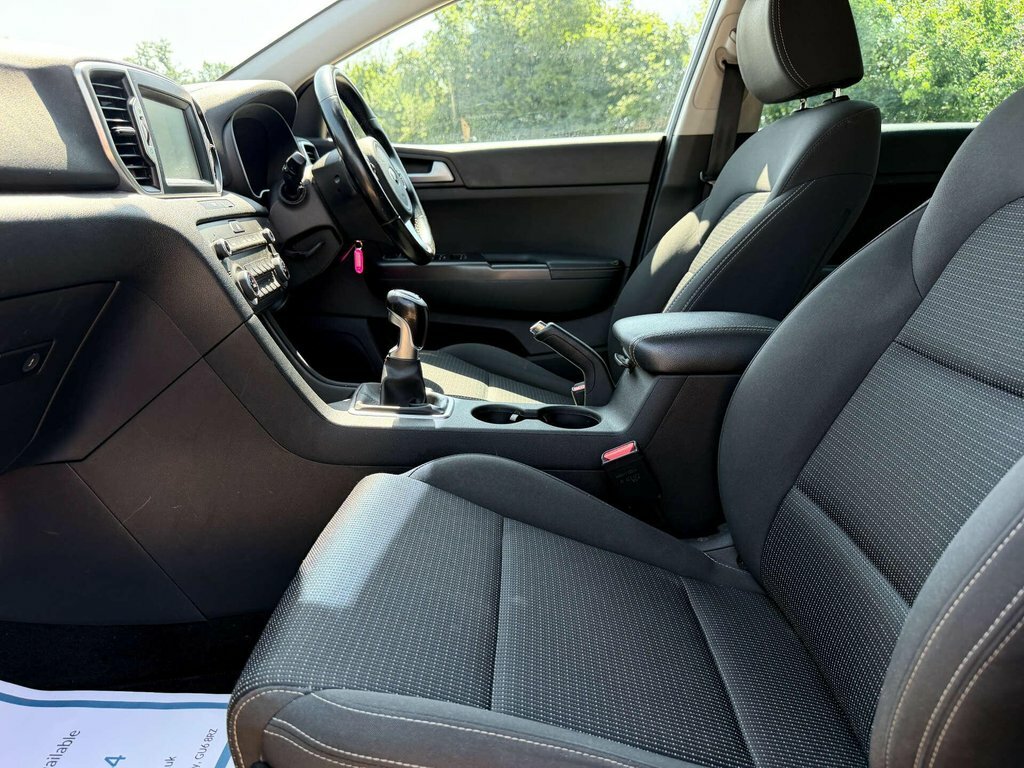 Kia Sportage 1.6L 2 Silver #6