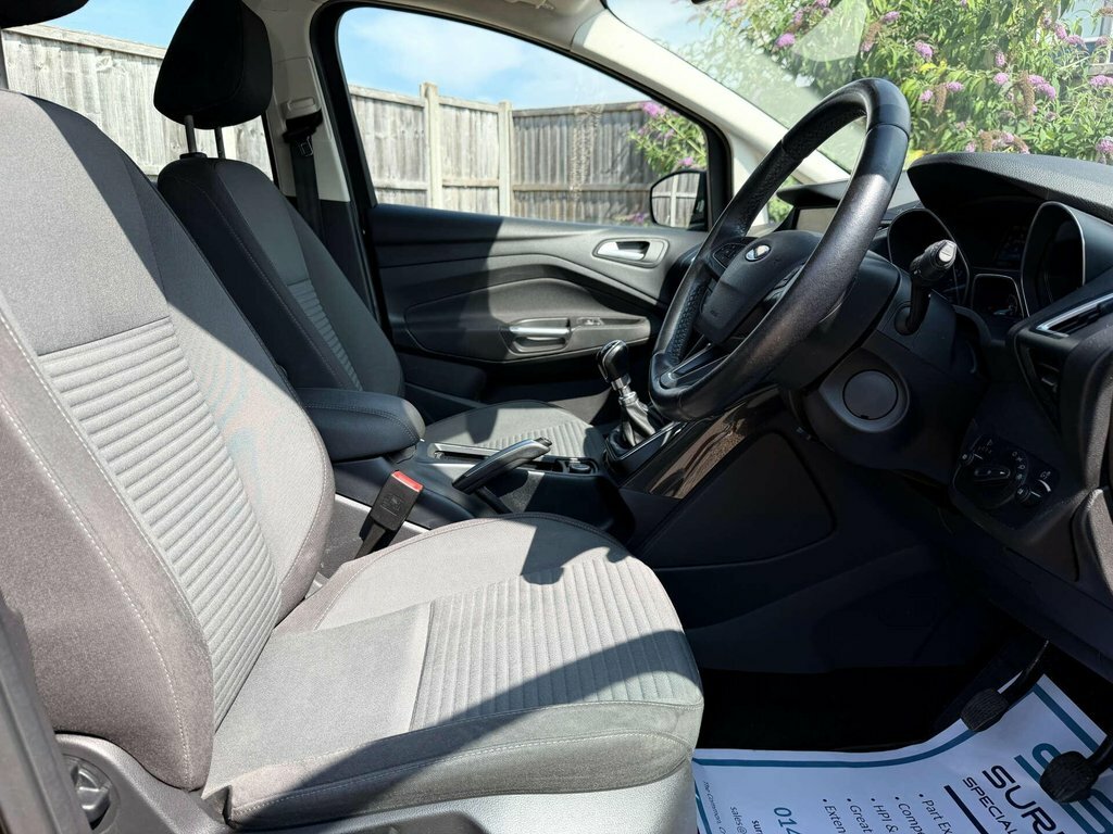 Ford C-Max 1L Titanium Black #5