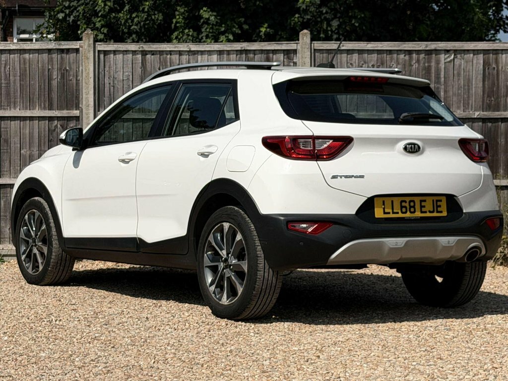 Kia Stonic 1.4L 2 White #4