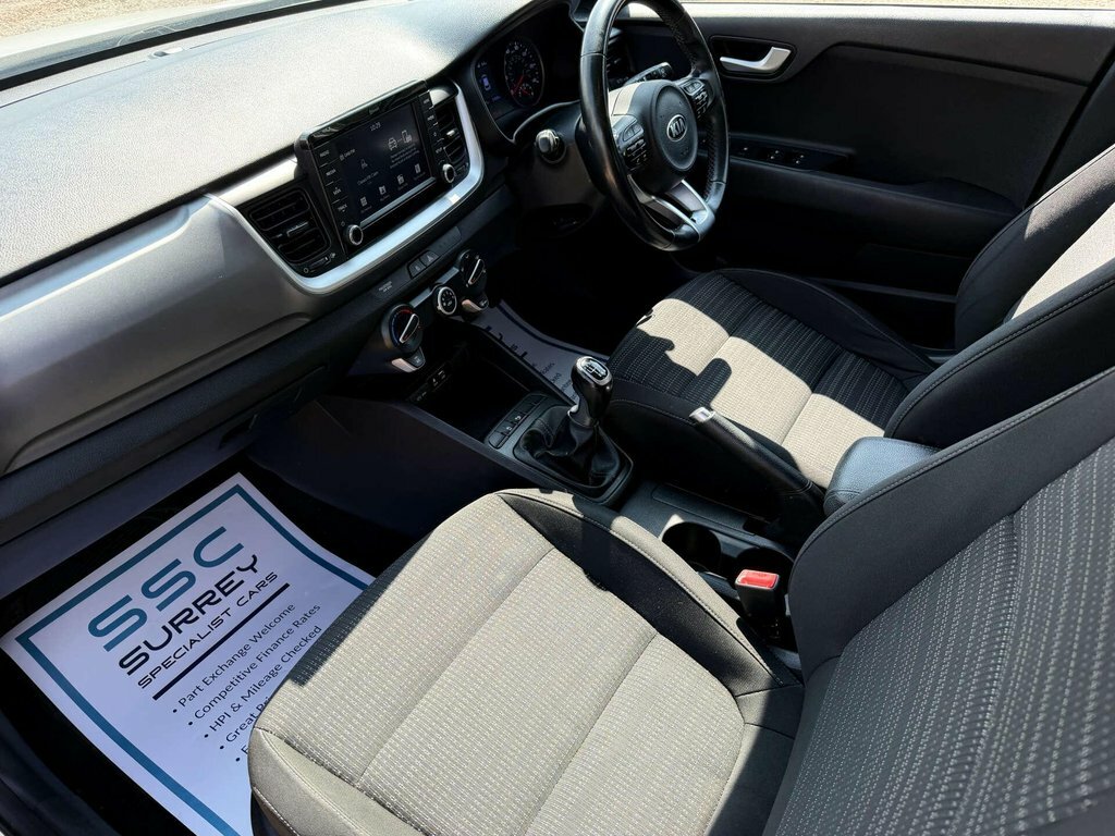 Kia Stonic 1.4L 2 White #6
