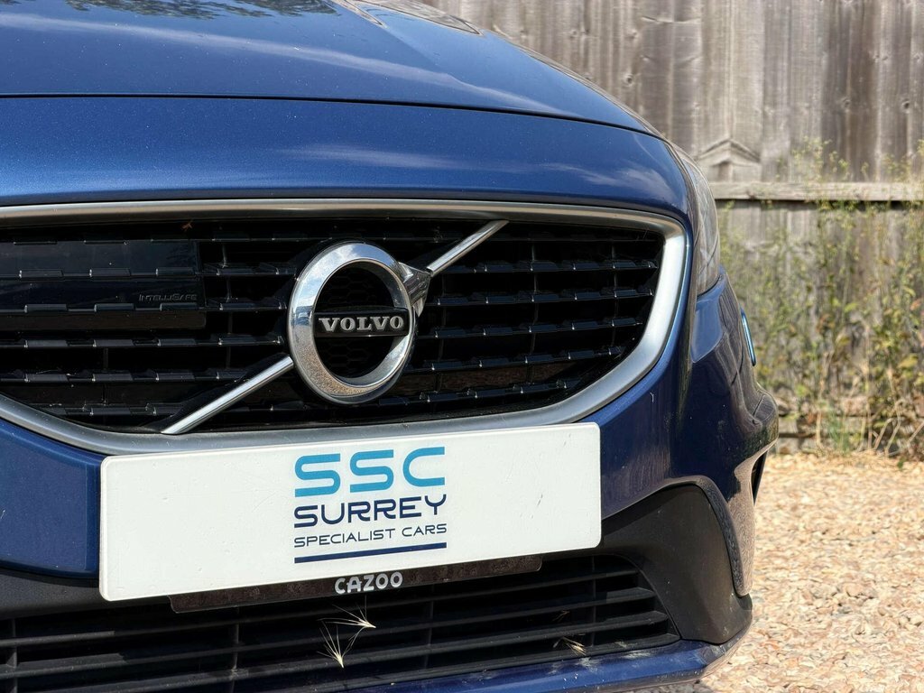Volvo V40 T2 Momentum - Rear Park Assist, City Safety Black #16
