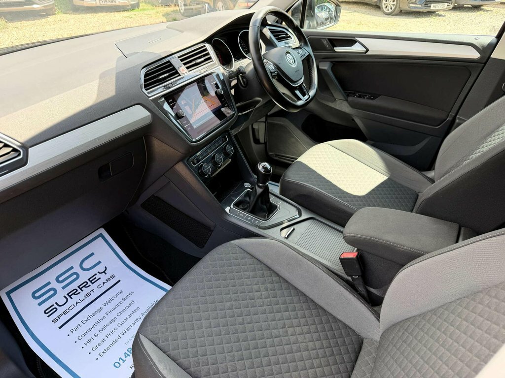 Volkswagen Tiguan 1.5L Match Black #6