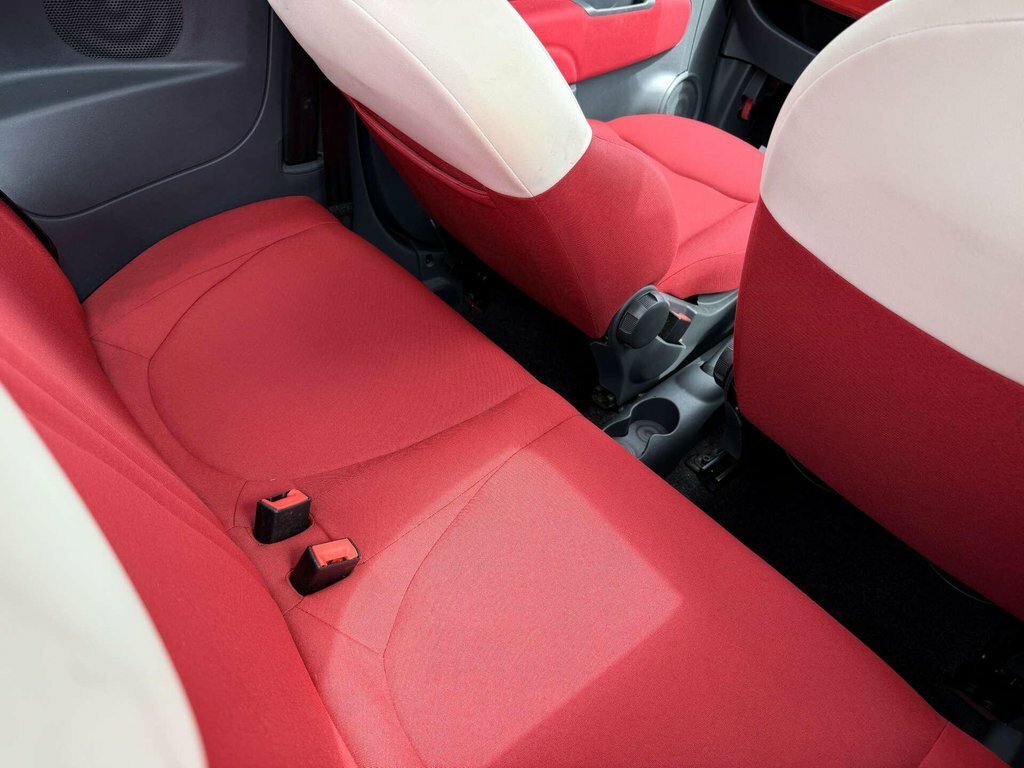 Fiat 500 Hatchback White #35