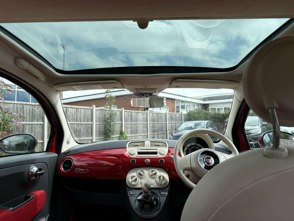 Fiat 500 Hatchback White #33