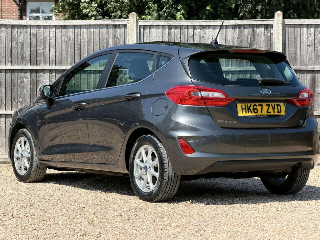 Ford Fiesta 1L Zetec Grey #4