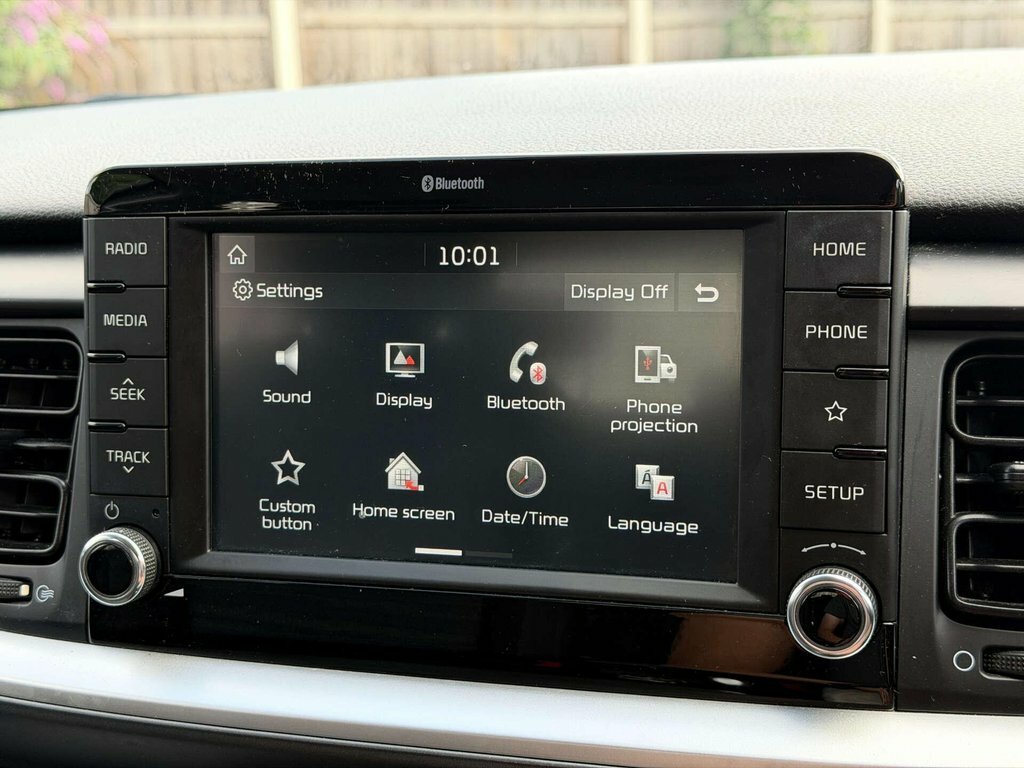 Kia Stonic Grey #52