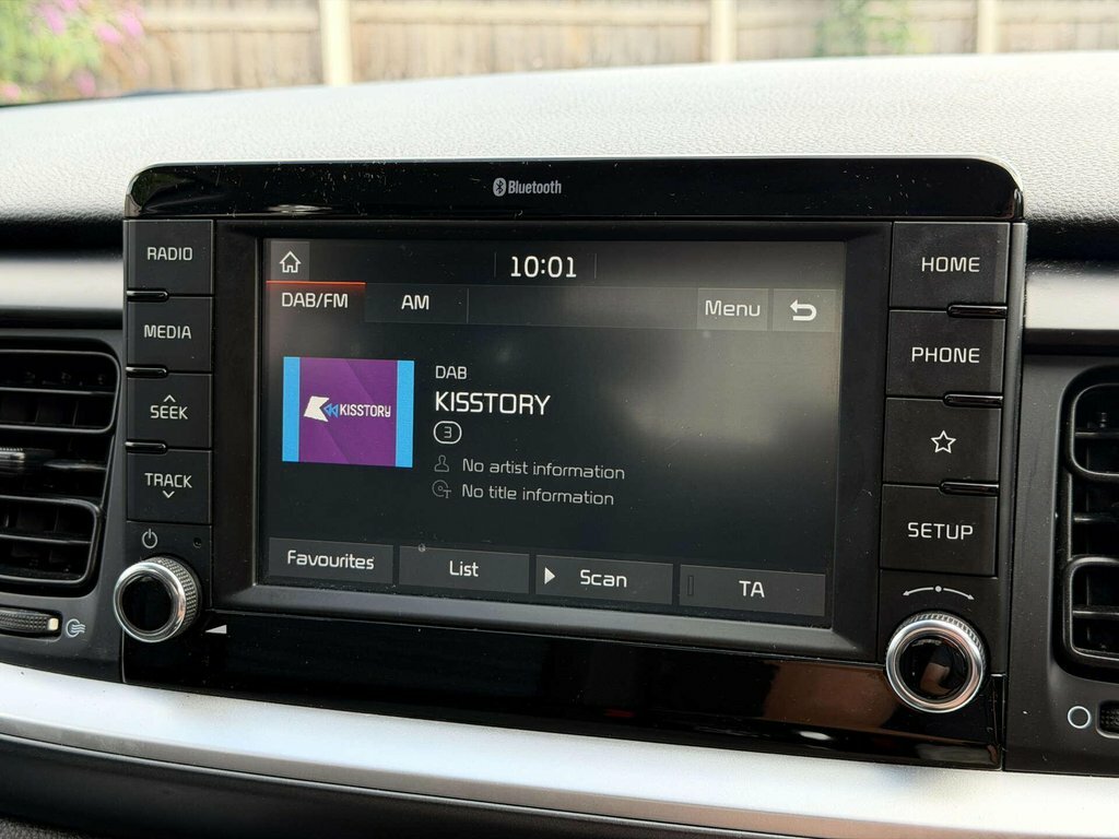 Kia Stonic Grey #55