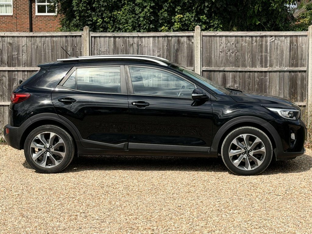 Kia Stonic Grey #14
