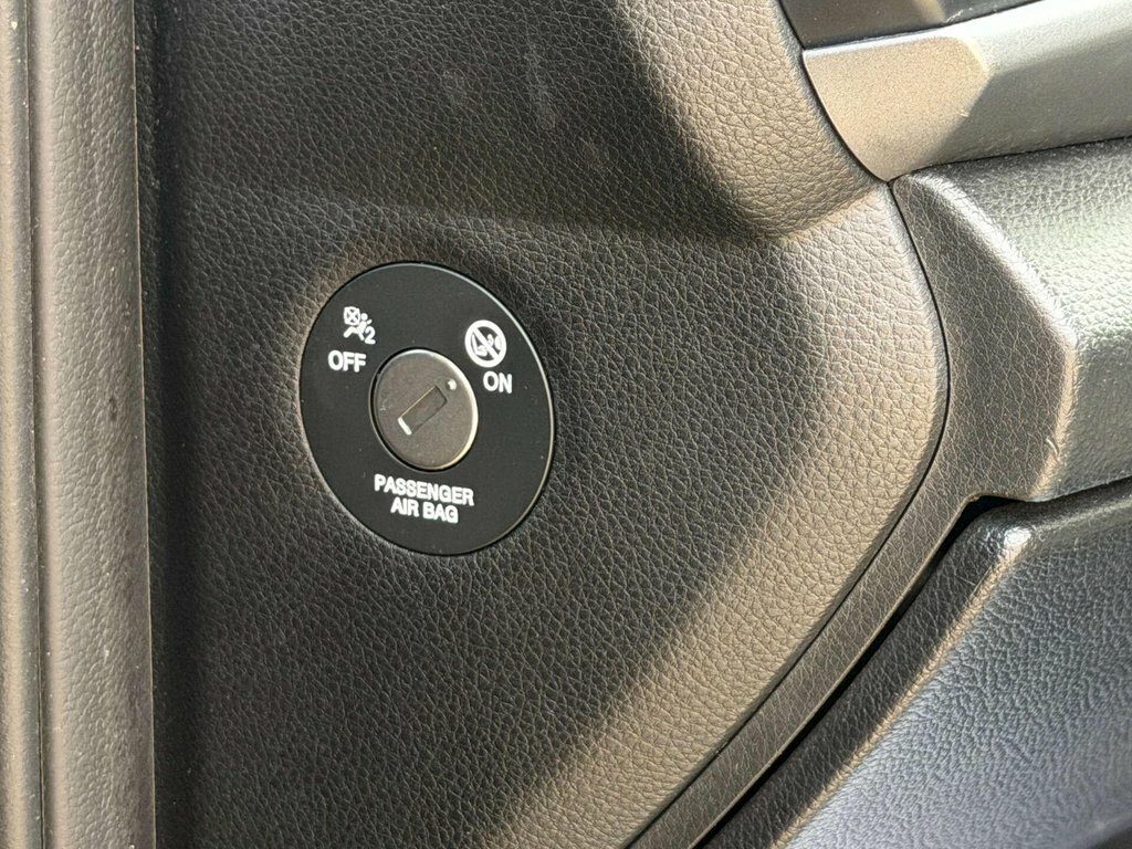 Kia Stonic Grey #44