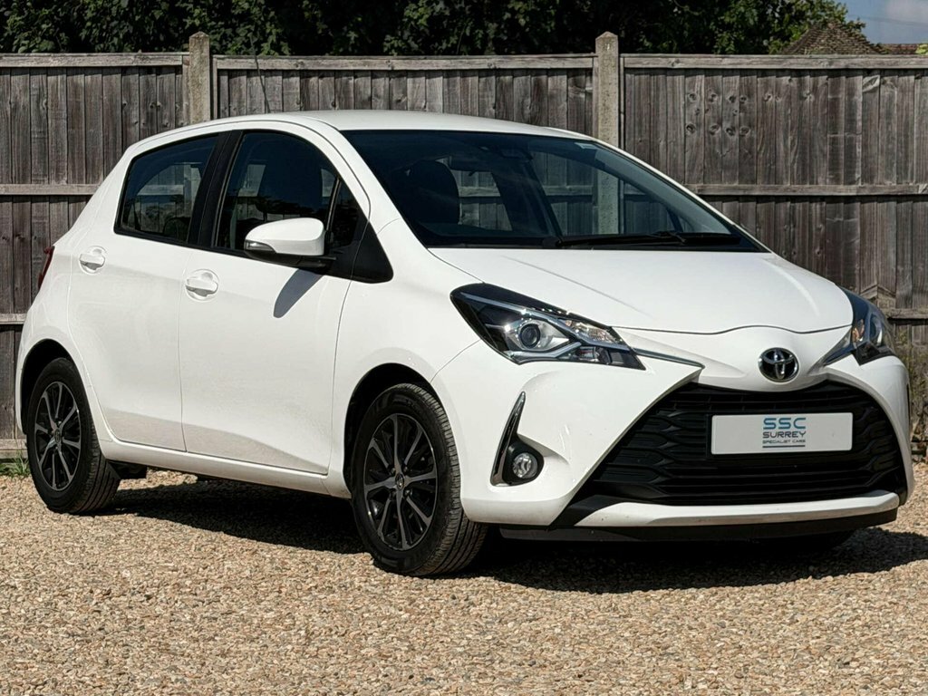 Toyota Yaris 1.5L Icon Tech White