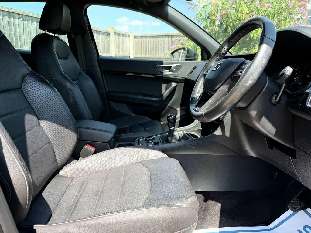Seat Ateca 1.4L Xcellence Black #5