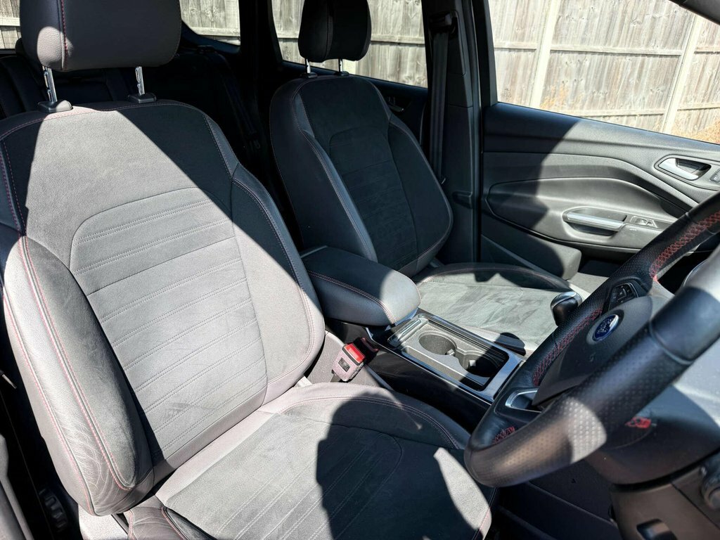 Ford Kuga 2.0 Tdci Ecoblue Vignale Suv Powershift White #29