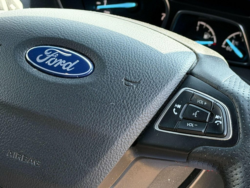 Ford Kuga 2.0 Tdci Ecoblue Vignale Suv Powershift White #41