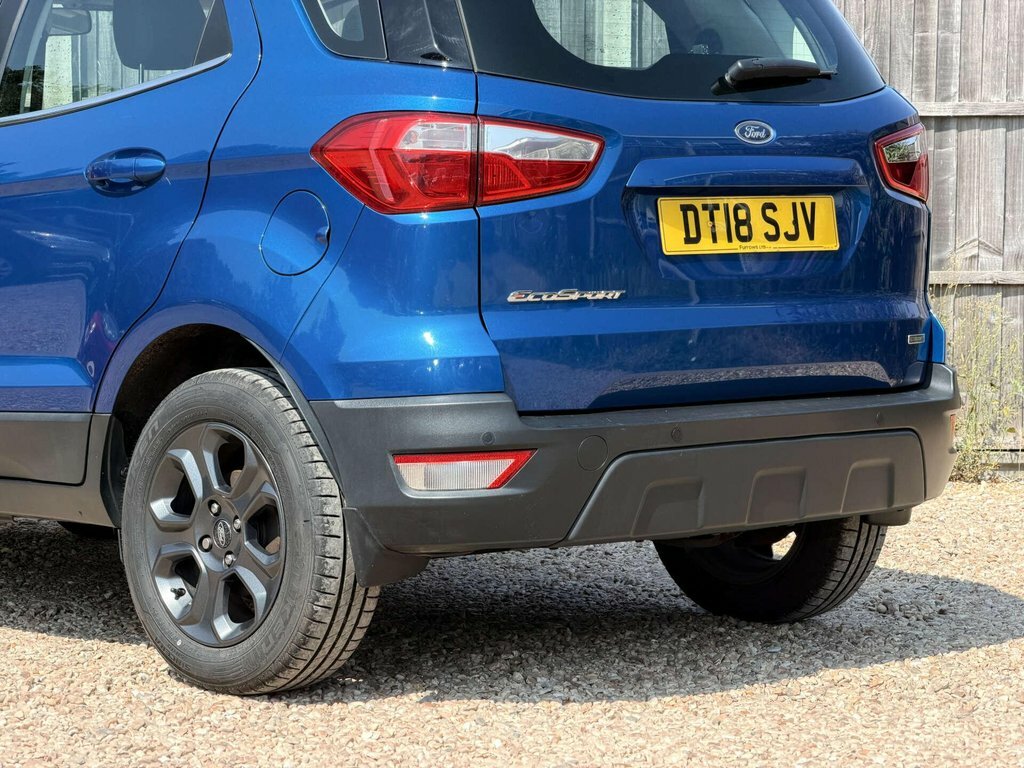 Ford Ecosport Black #22