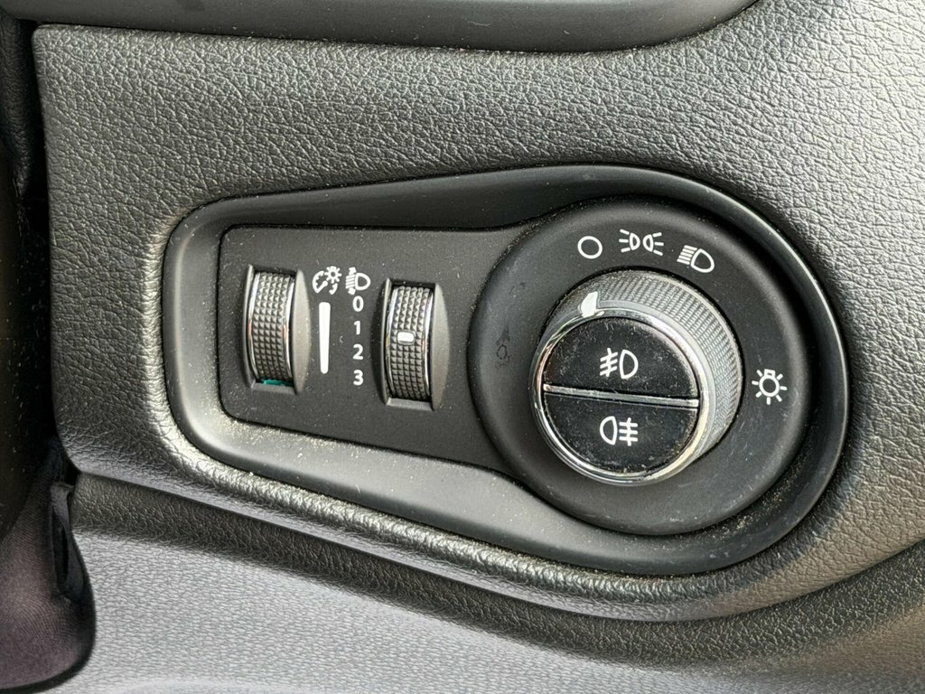 Jeep Renegade Longitude Grey #87