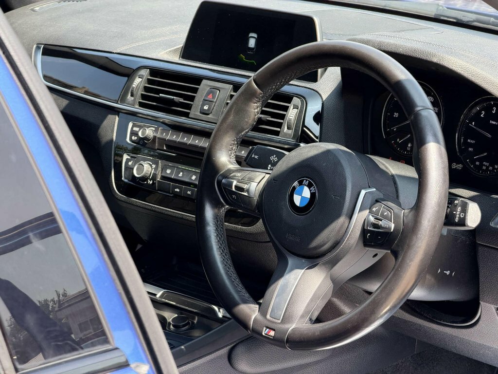 BMW 1 Series M140i Shadow Edition Step Blue #38