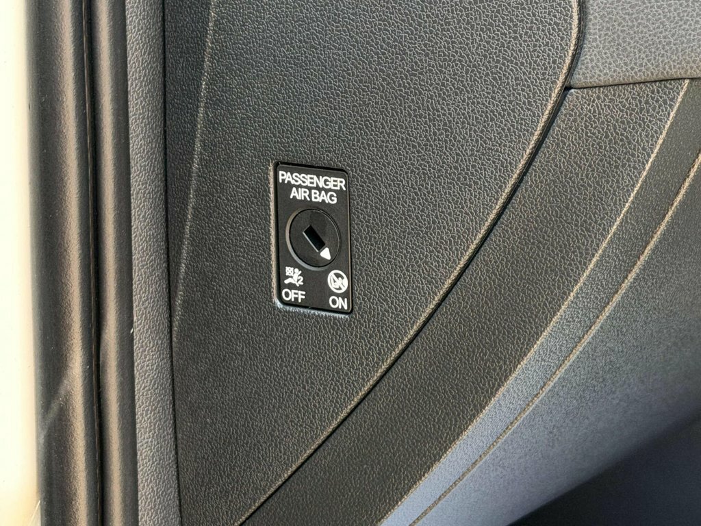Volkswagen Taigo Hatchback Grey #48