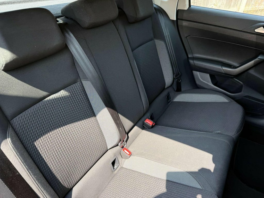 Volkswagen Taigo Hatchback Grey #34