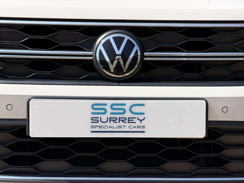 Volkswagen Taigo Hatchback Grey #17