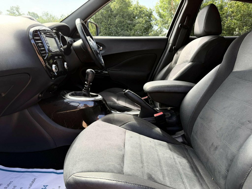 Nissan Juke 1.2L N-connecta VN67YJS Black #6