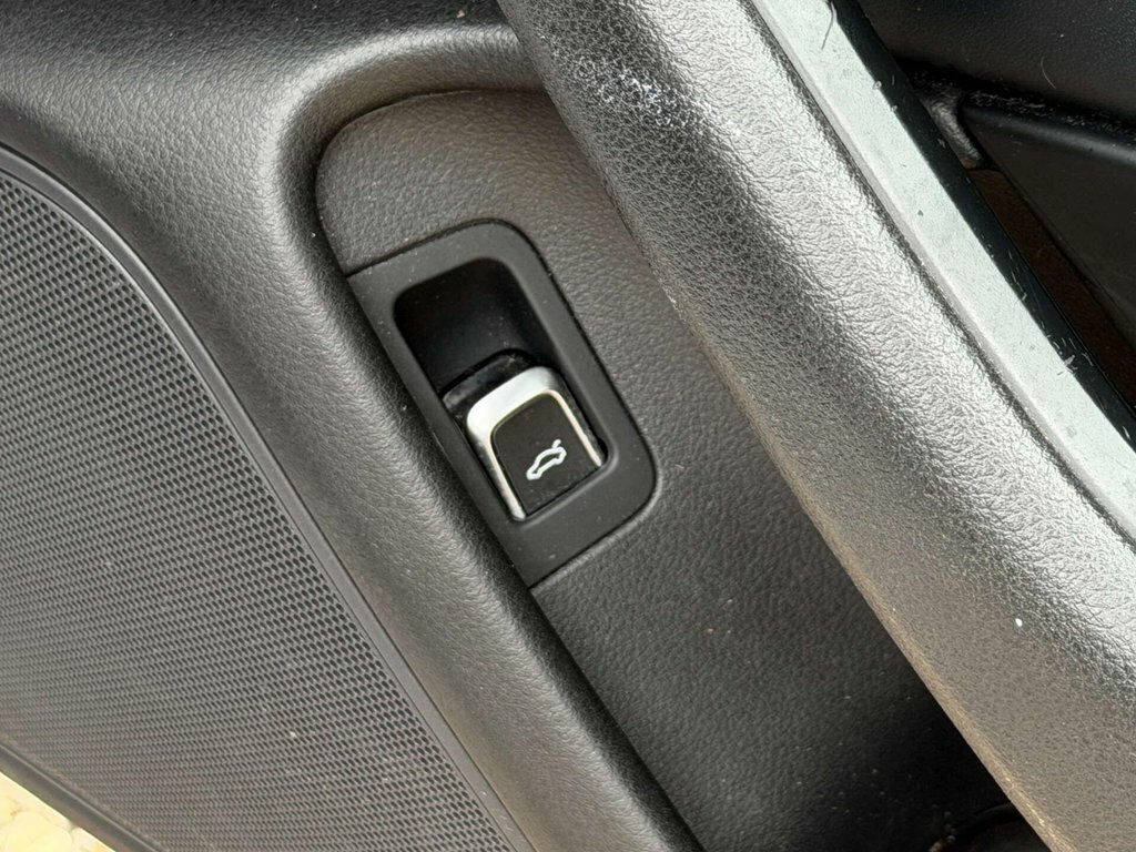 Audi A6 2.0 Tdi Ultra Se 188 Bhp Black #47