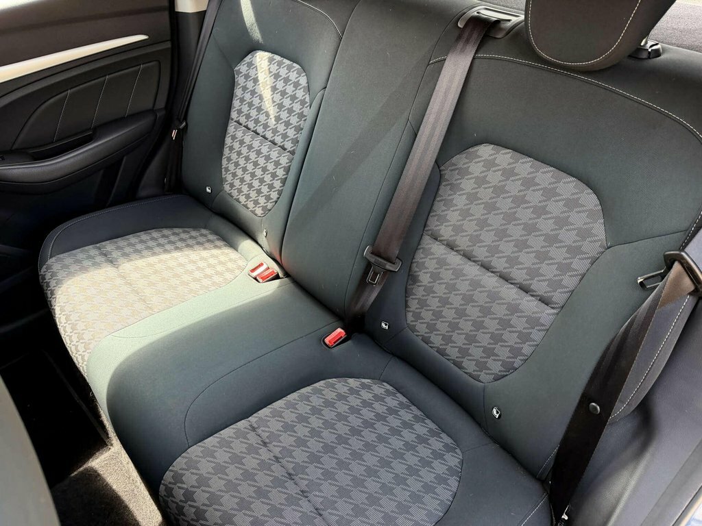 MG ZS Zs Exclusive T White #9