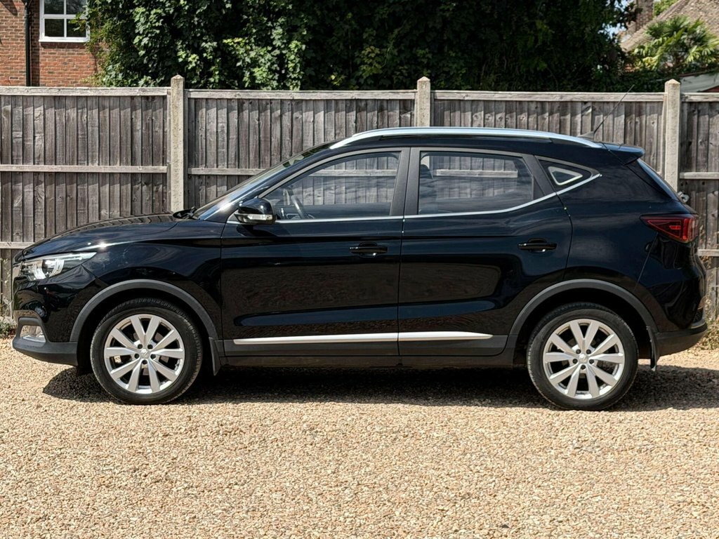 MG ZS Zs Exclusive T White #13