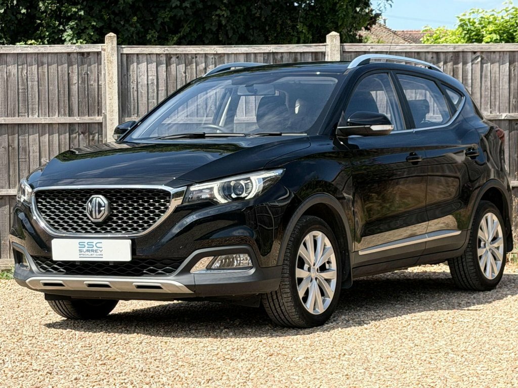 MG ZS 1.5L Excite Black #2