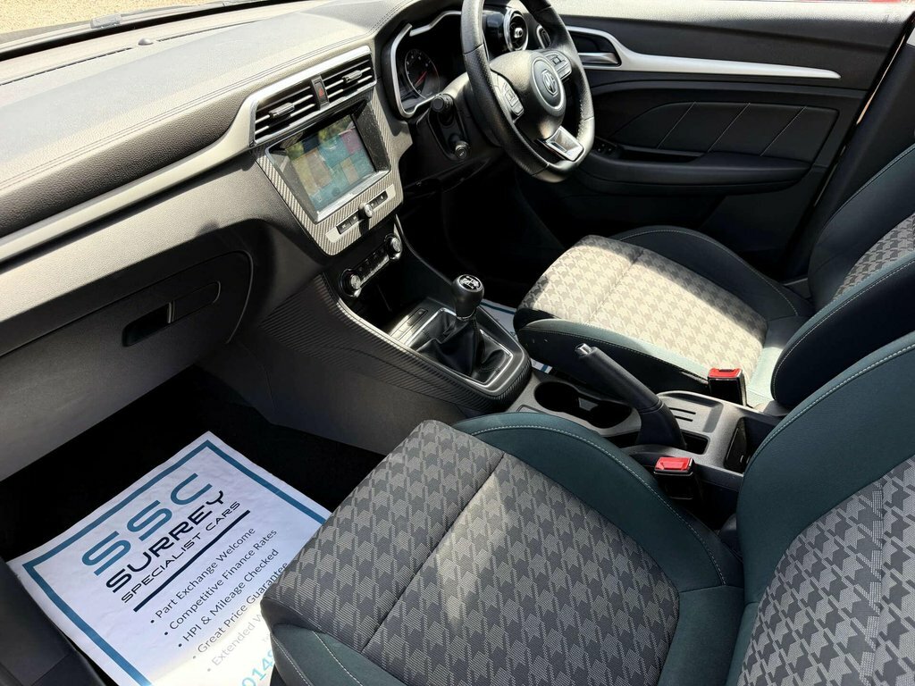 MG ZS 1.5L Excite Black #6
