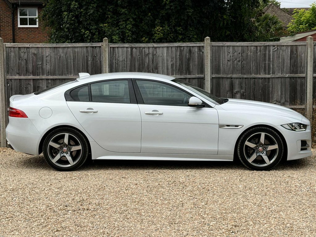 Jaguar XE R-sport Grey #14