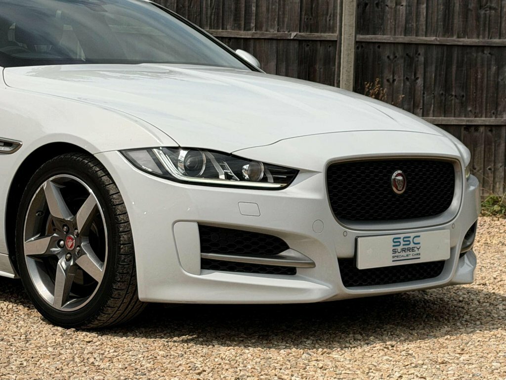 Jaguar XE R-sport Grey #15