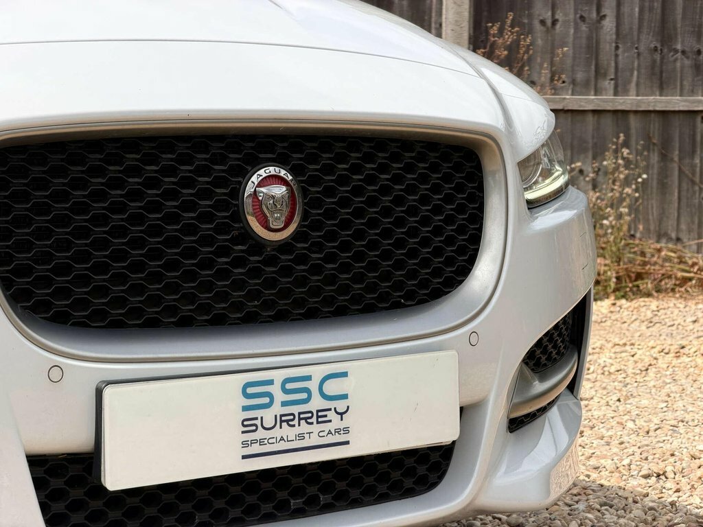 Jaguar XE R-sport Grey #16