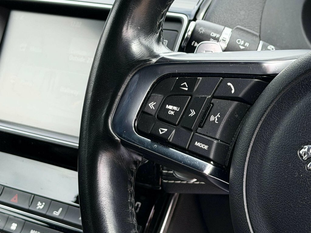 Jaguar XE R-sport Grey #44