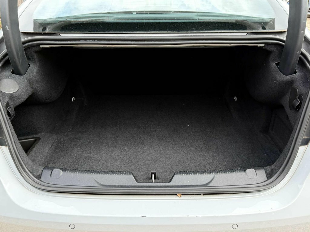 Jaguar XE R-sport Grey #64