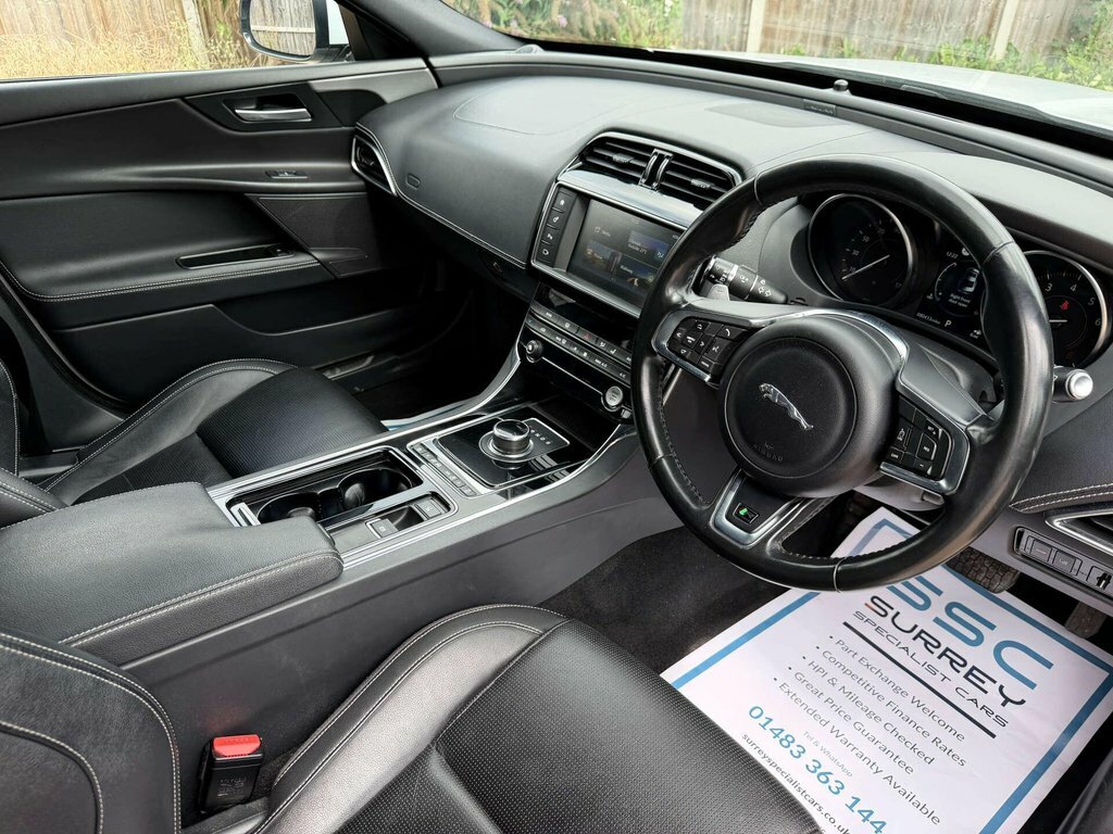 Jaguar XE 2L R-sport White #5