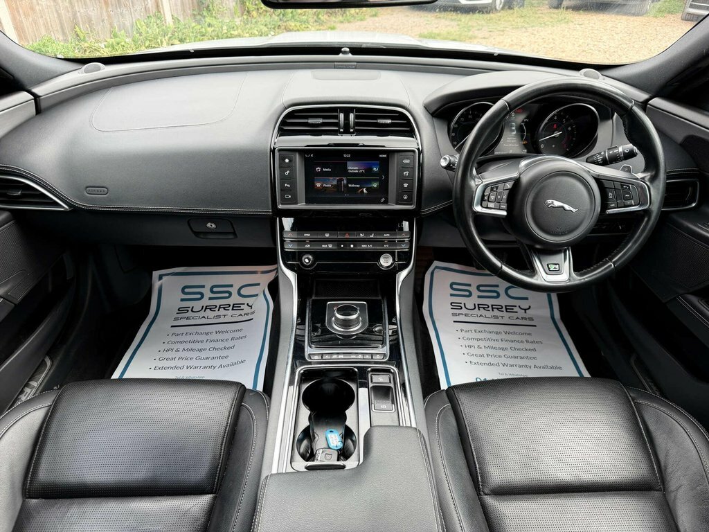 Jaguar XE R-sport Grey #37