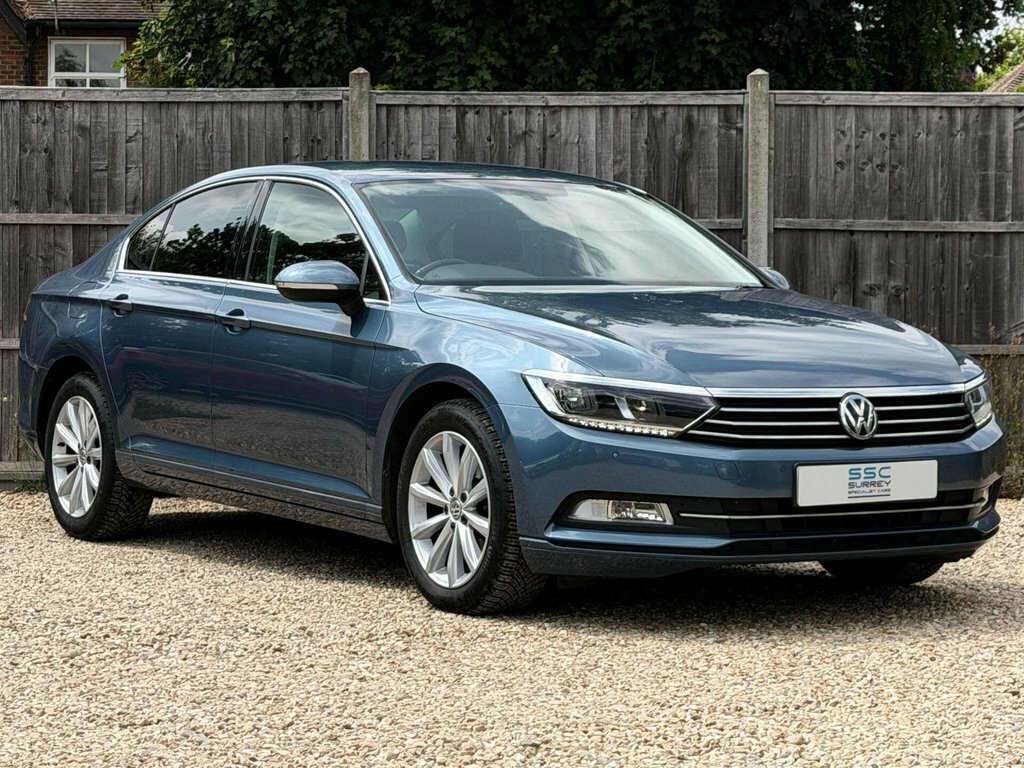 Volkswagen Passat 1.4L Se Business Blue