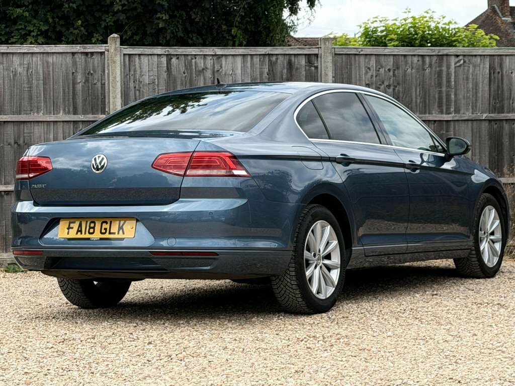 Volkswagen Passat 1.4L Se Business Blue #4