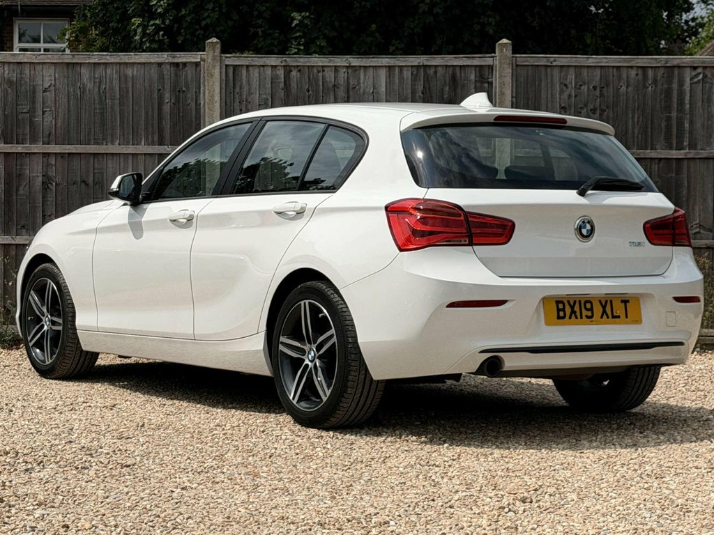 BMW 1 Series 1.5L Sport White #3