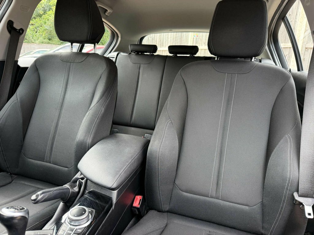 BMW 1 Series Se Professional Multi Black #32
