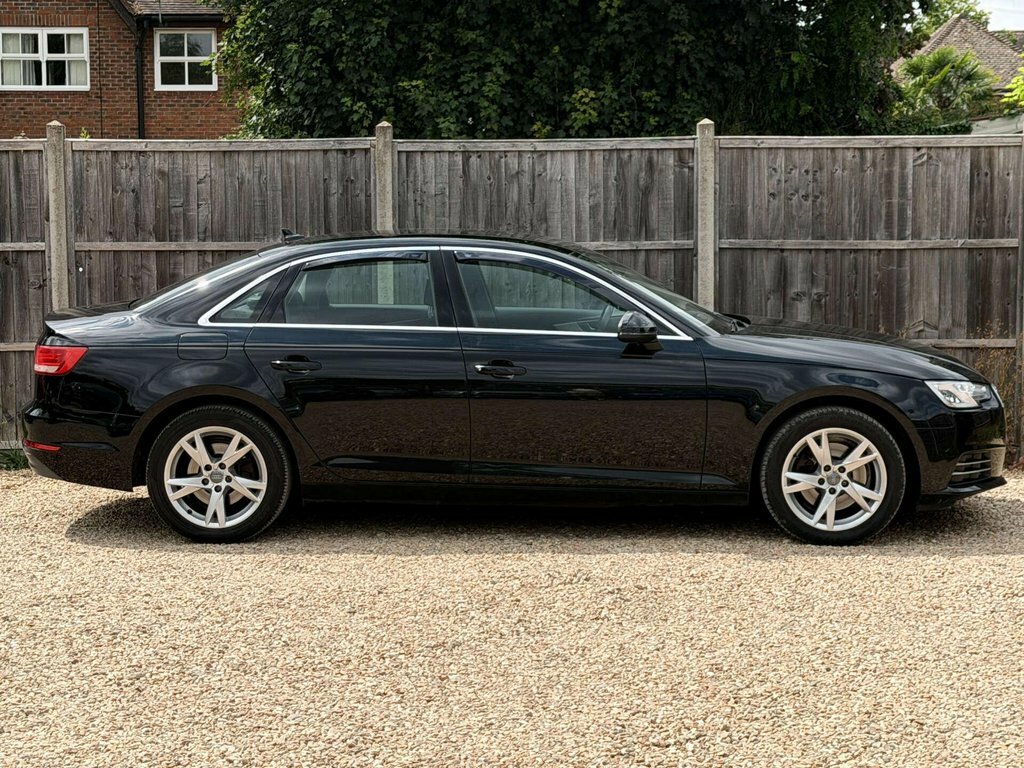 Audi A4 Avant Tdi Ultra Sport Black #14