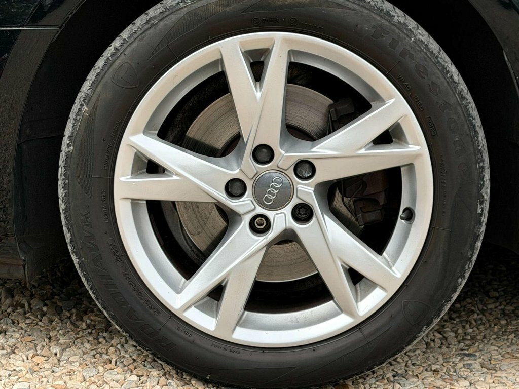 Audi A4 Avant Tdi Ultra Sport Black #26