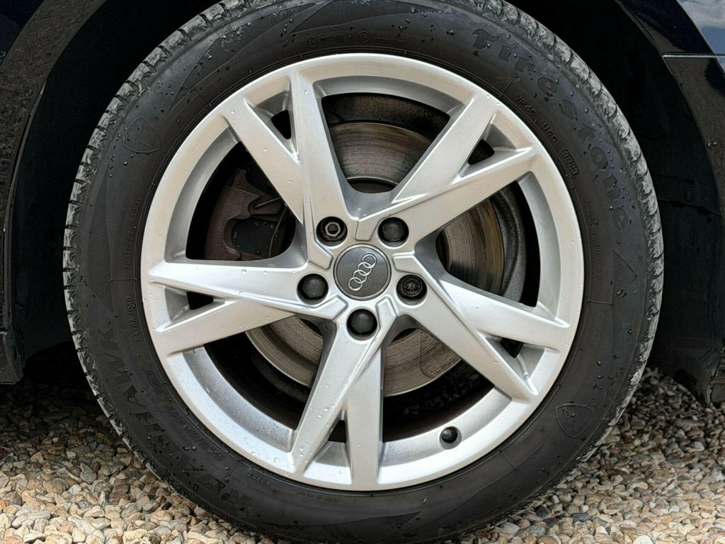 Audi A4 Avant Tdi Ultra Sport Black #28