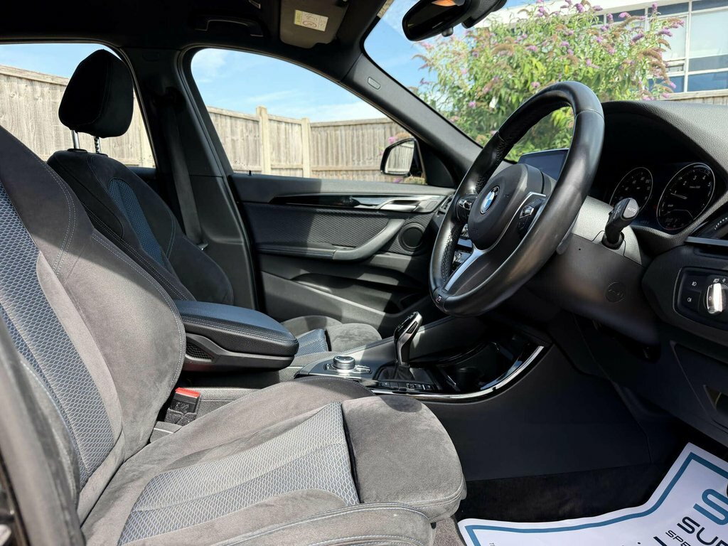 BMW X1 2L M Sport Black #5
