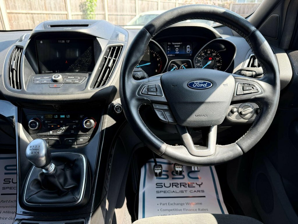 Ford Kuga 1.5 Tdci St-line 2Wd Grey #35
