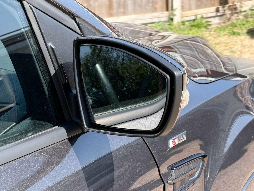 Ford Kuga 1.5 Tdci St-line 2Wd Grey #20