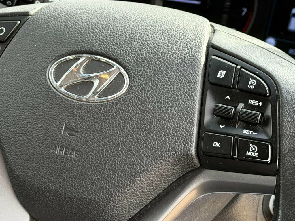 Hyundai Tucson Suv Blue #40