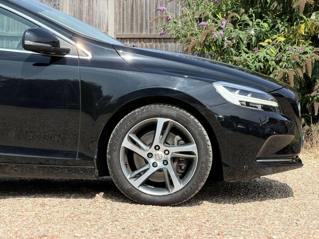 Volvo V40 T3 R-design Silver #20