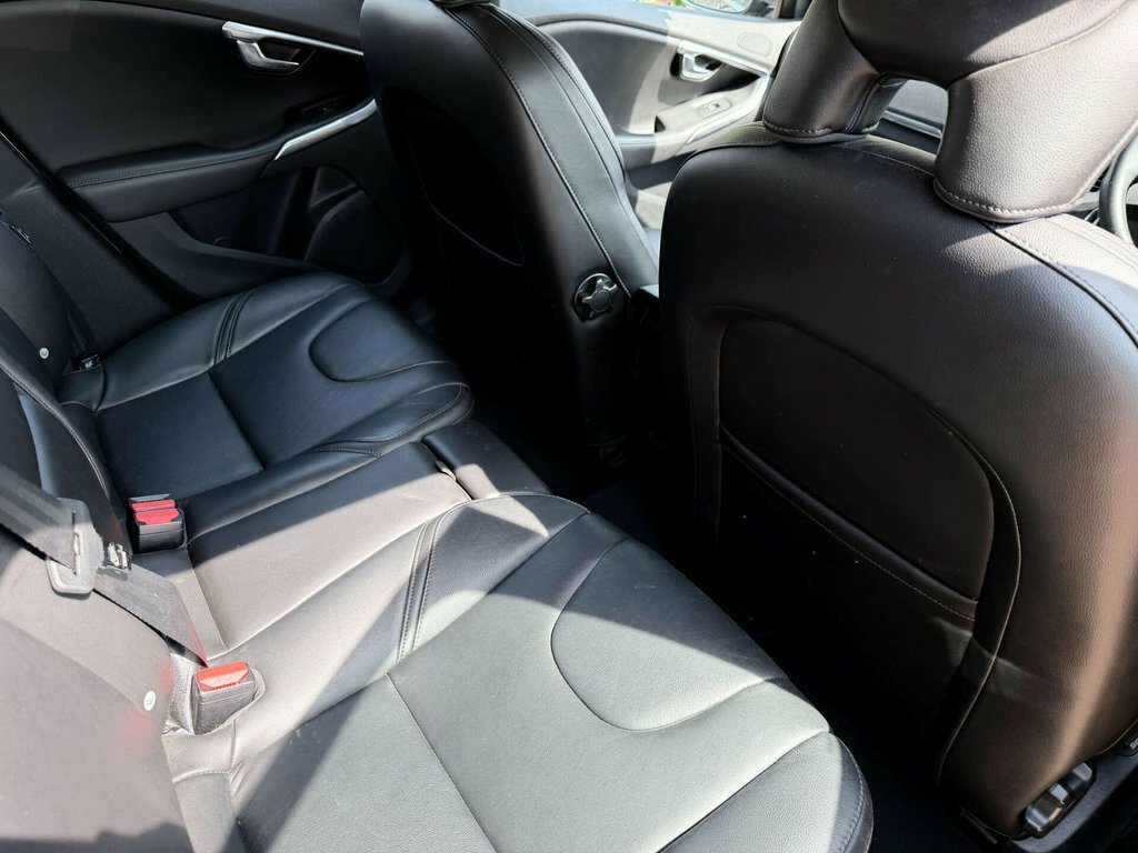 Volvo V40 T3 R-design Silver #36